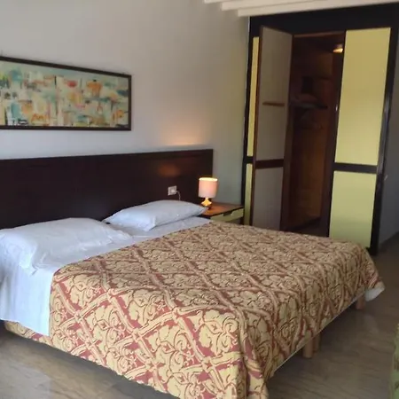 Residenze Garden Апарт-отель 3*